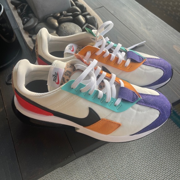 Nike Air Max Pre-Day SE Safari - Picture 2 of 8